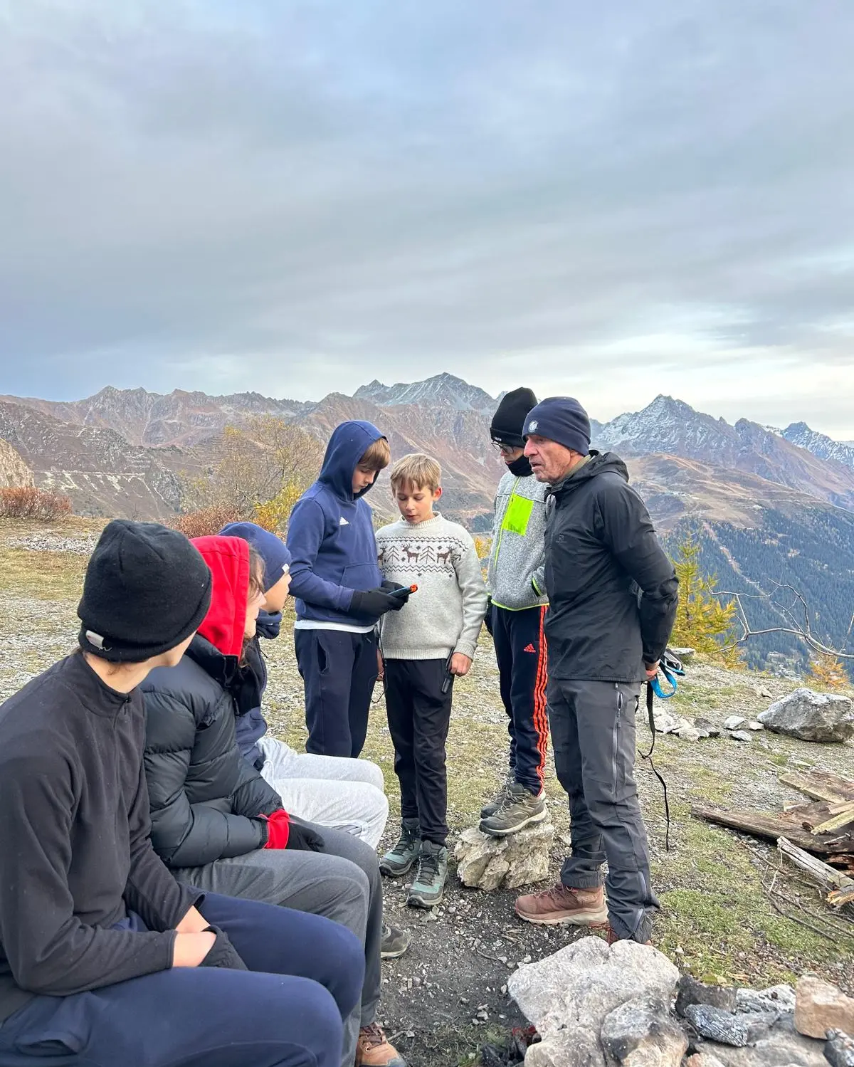 adolescent bivouac nature